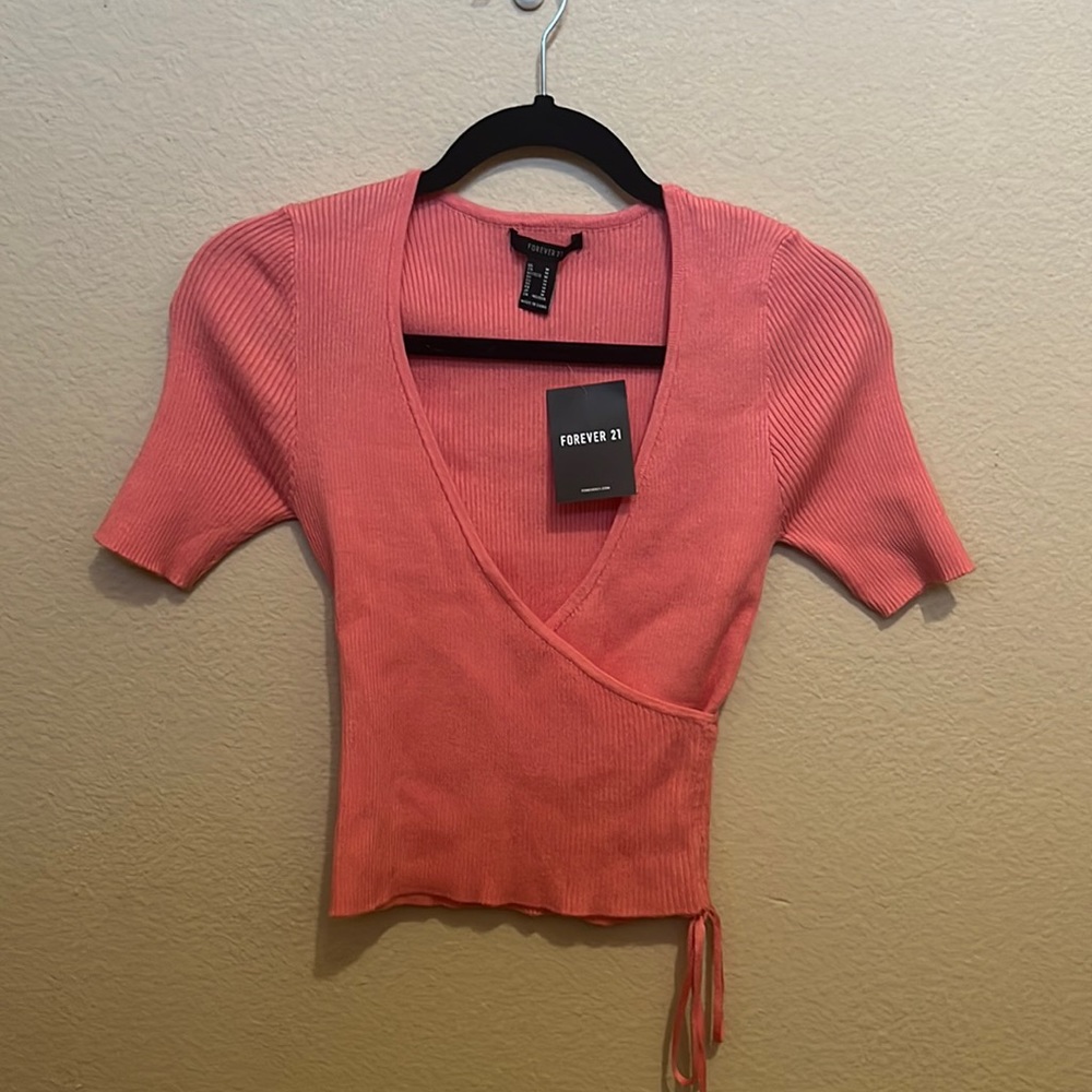 Forever 21 Cropped V-neck Sweater Top
